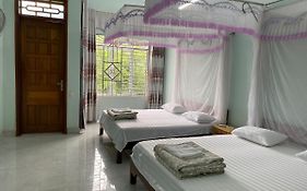 Tom Homestay